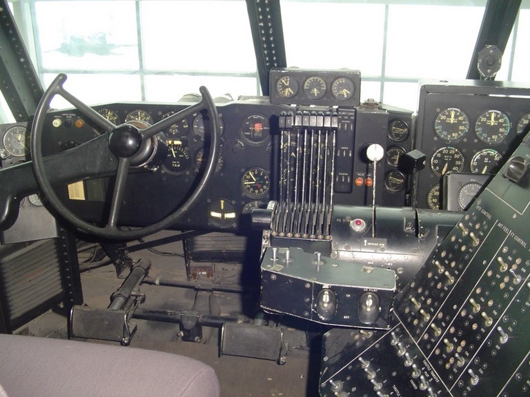 H-4 cockpit